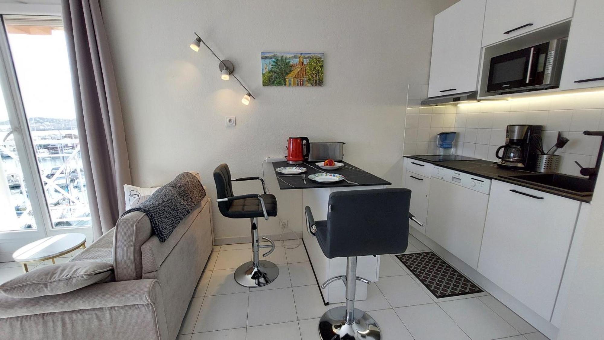 Boutique Apartment Hirondelle Port Fréjus Exterior foto