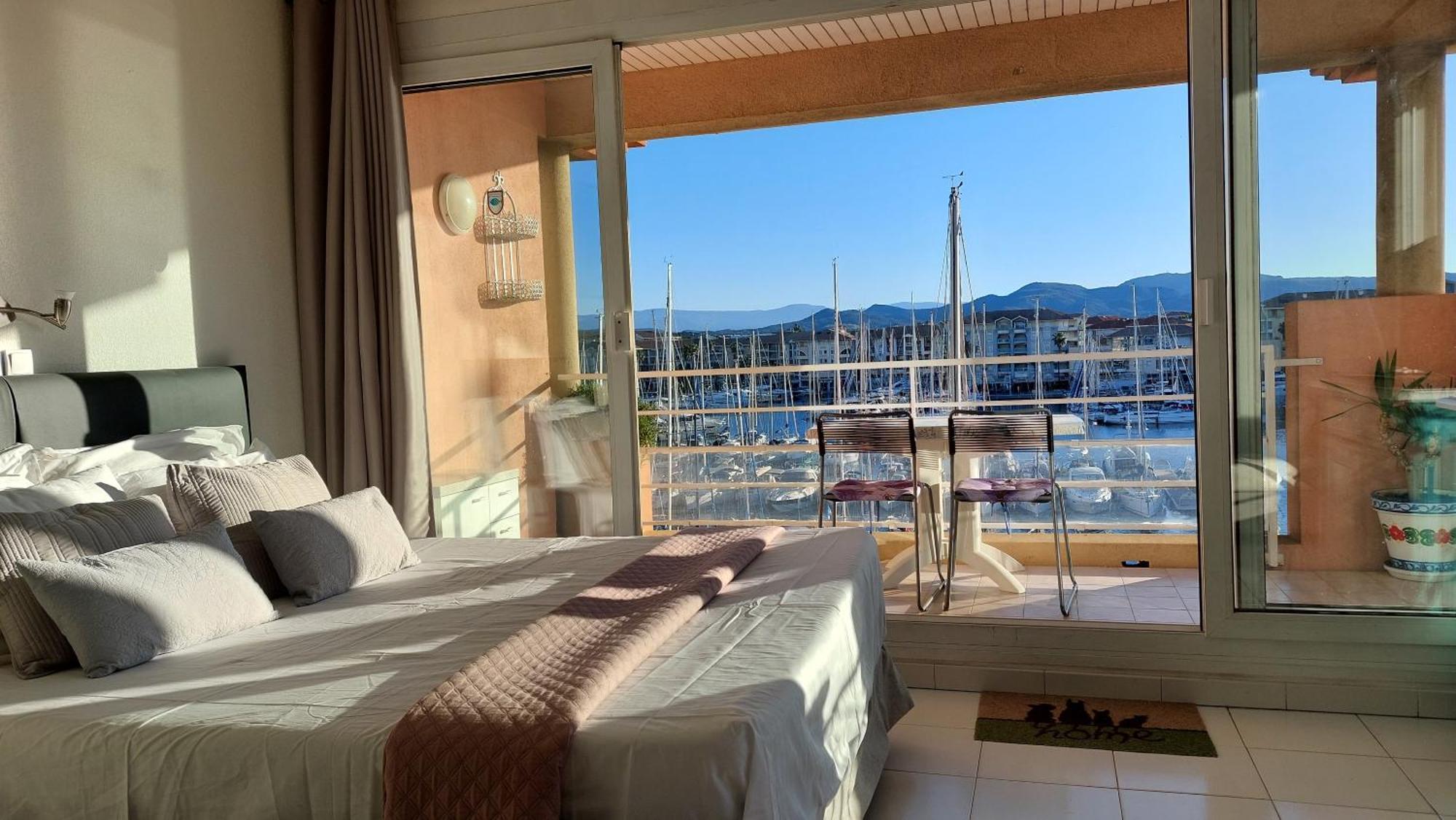 Boutique Apartment Hirondelle Port Fréjus Exterior foto
